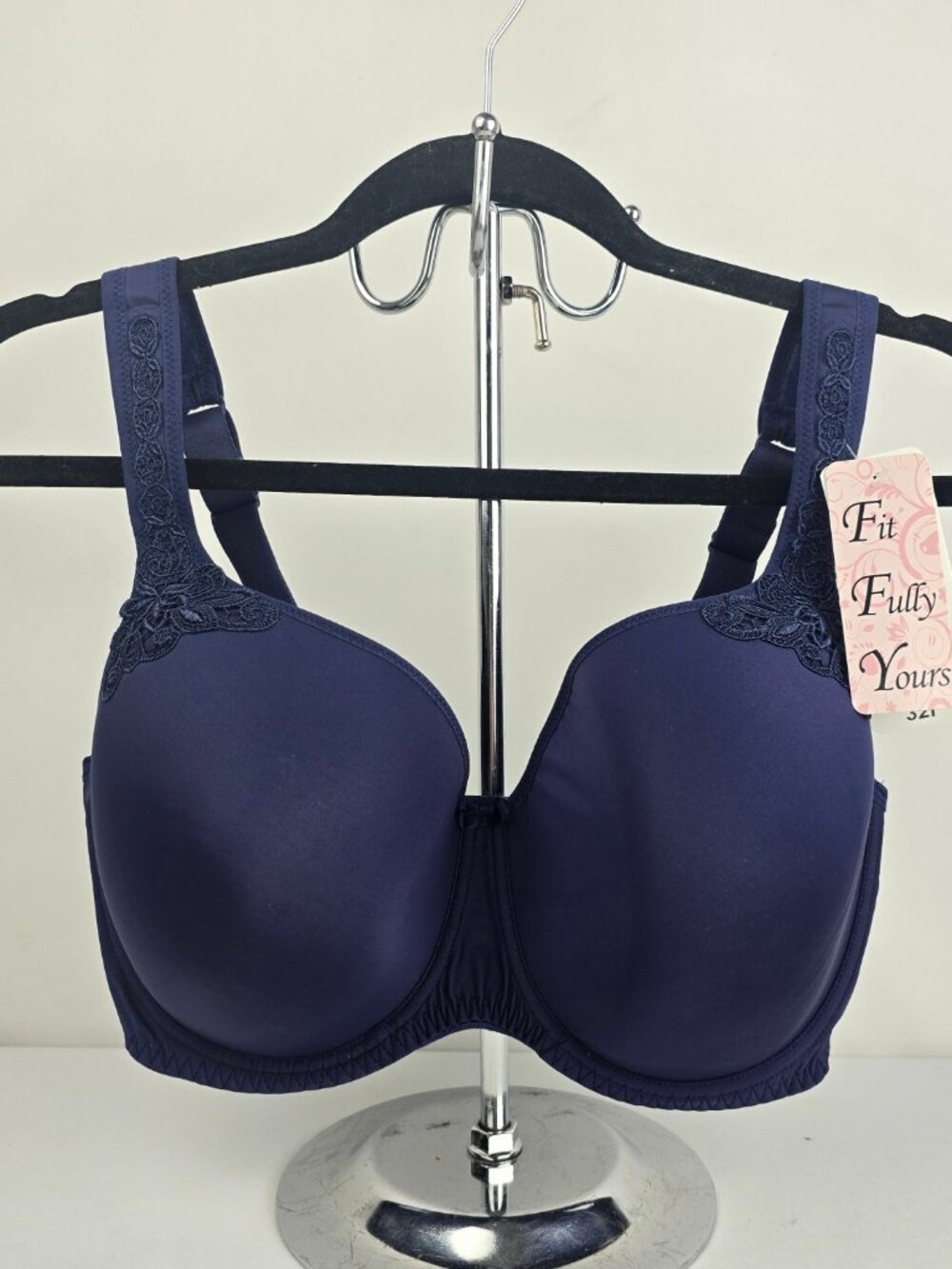 Fit Fully Yours Navy Smooth Bra Size 32I NWT